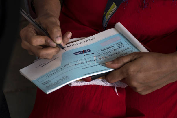 Cheque bounce: Supreme Court issues guidelines for early disposal of cases