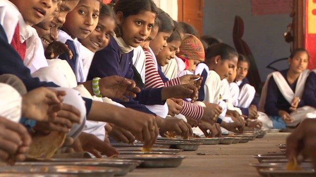 Children 'going to bed hungry' in bankrupt Sri Lanka  UN