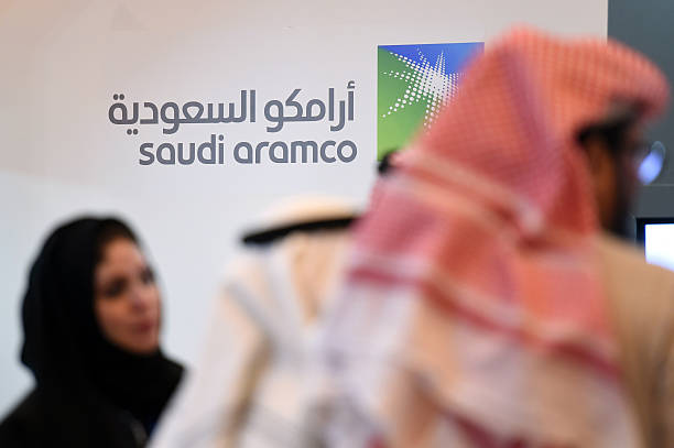 Saudi Aramco follows big oil rivals with profit surge