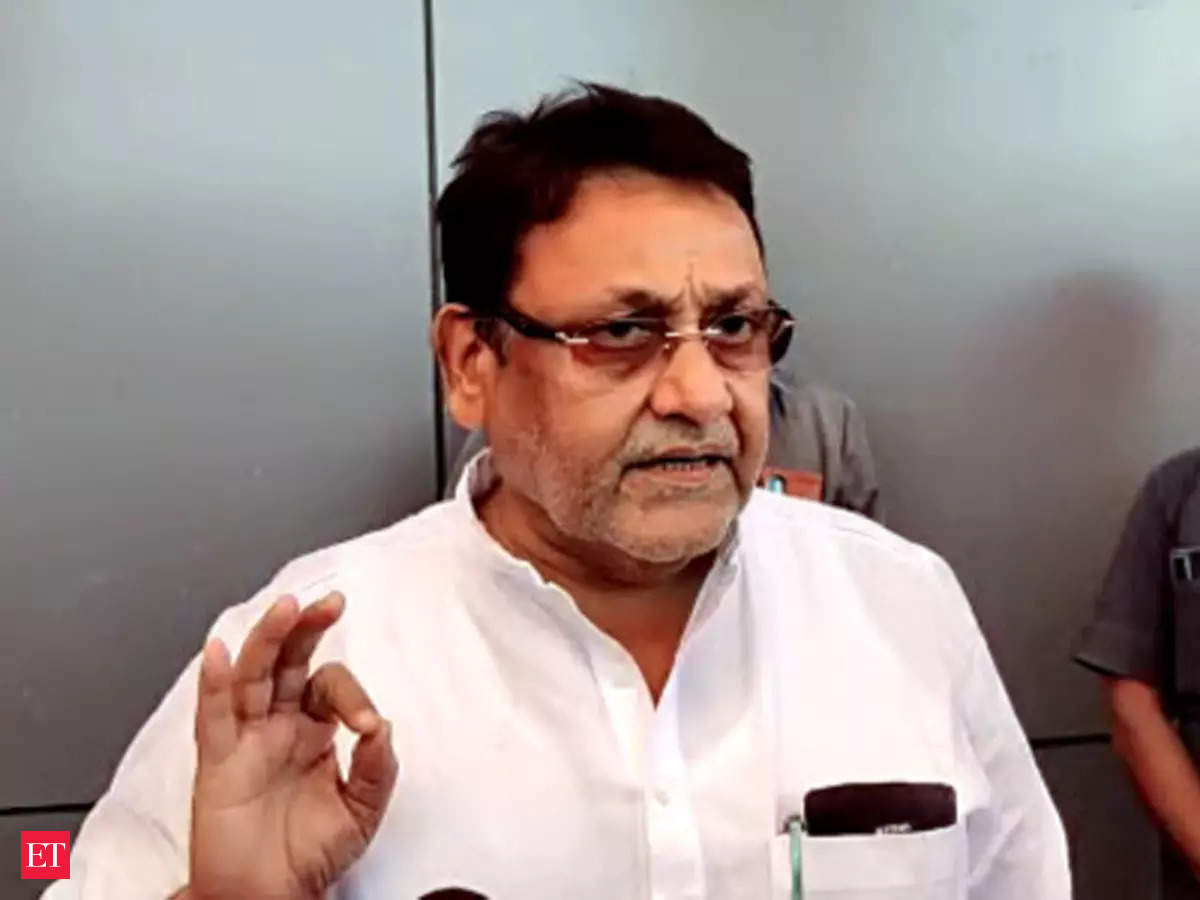 Sameer Wankhede let off global drug racketeer: Nawab Malik 