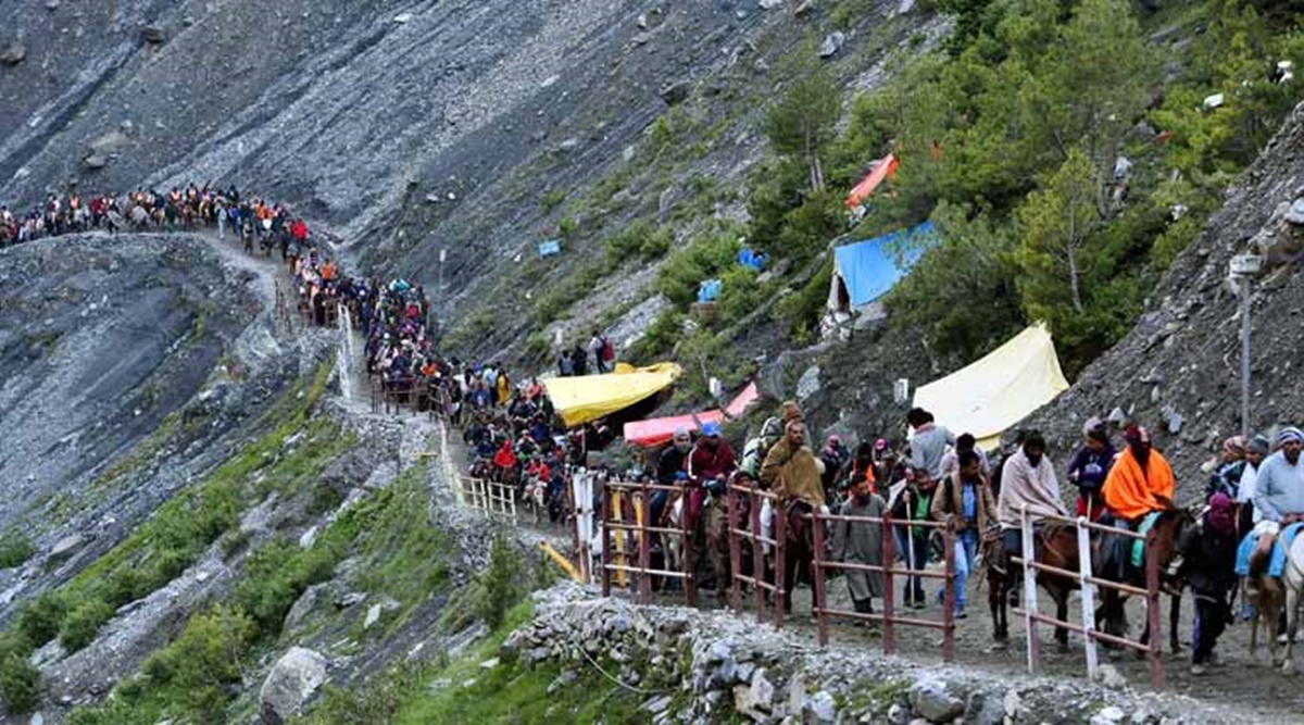 Rescue operations near Amarnath cave shrine continue overnight