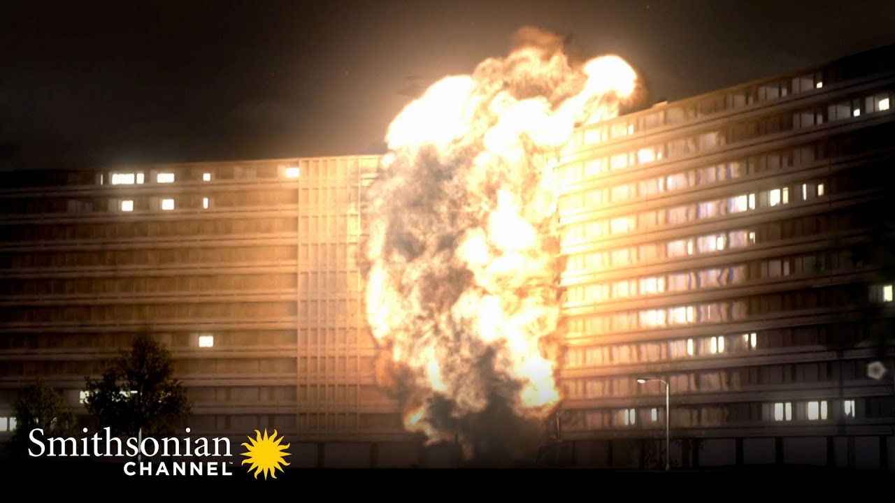 Death toll rises to 13 after military bomber crashes into Russian apartment complex