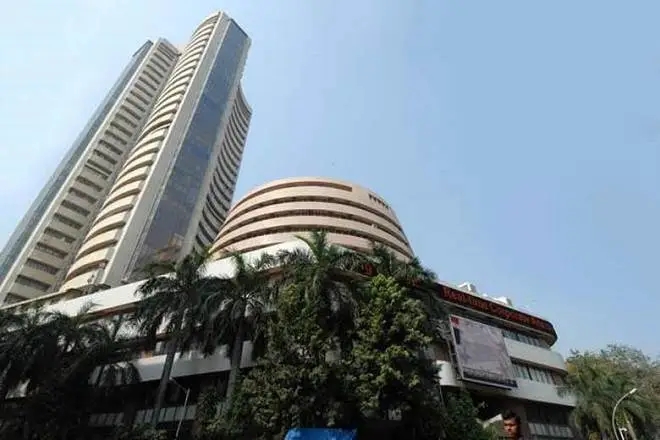 Laurus Labs, Nykaa, Mphasis among 37 BSE stocks to fall to 52-week lows, 121 stocks hit 52-week highs