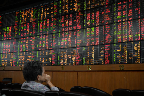 After 690 billion dollar slump, traders see value in Asia tech stocks