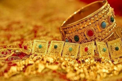 Kalyan Jewellers jumps 8%, Senco Gold gains 4% as US-Iran peace deal sparks bullion rally