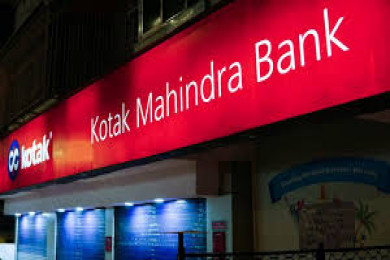 Kotak Mahindra Bank shares fall 2% today after mixed Q2 results; brokerages upbeat -- should you buy or sell?