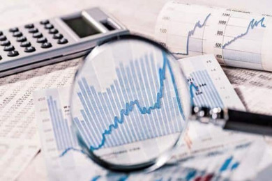 FIIs cut back on financials services, FMCG, IT shares in second half of April