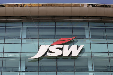 JSW Steel signs agreement with South Korea's Posco to explore setting up 6 MTPA integrated steel plant in India