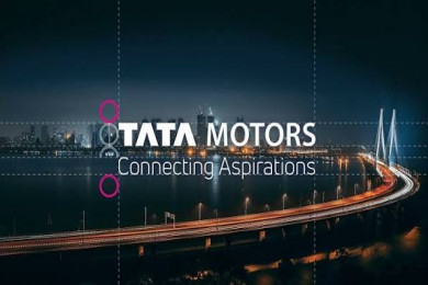 Tata Motors CV stock gains 4% as brokerages bullish on 40% market-share target, eye benefits from Iveco deal